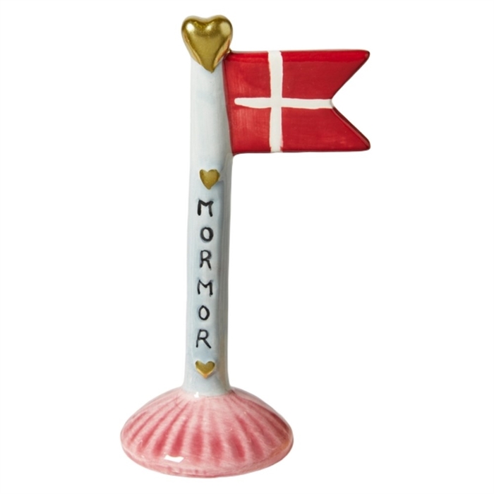 Dekorativ flaggstång med dansk flagga, texten "MORMOR" och guldfärgade hjärtan, rosa dödskalleformad bas.