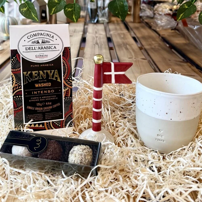 Presentkorg till mamma med ljus och text