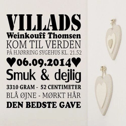 En wallsticker med ditt barns namn, födelsedatum och tid m.m.