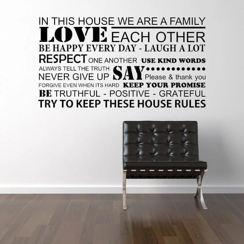 Wallstickers med texten - We are a family