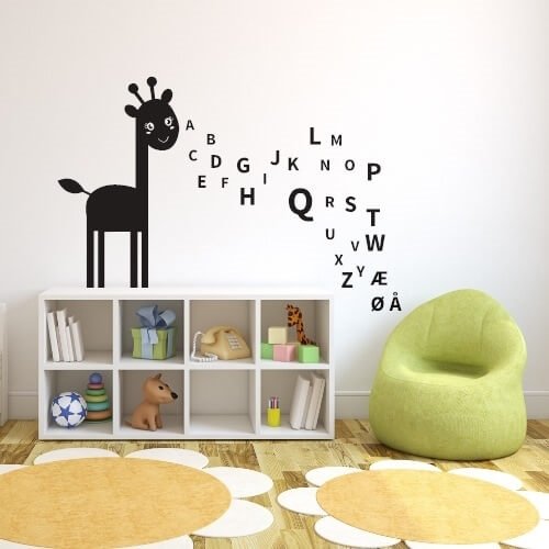 Söt giraff med alfabetet - Väggdekor