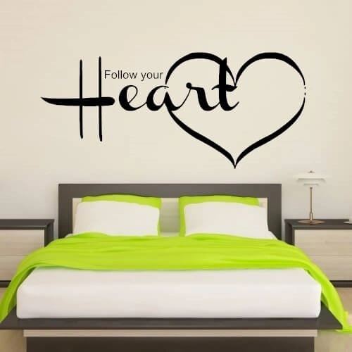 Wallstickers med text Follow your heart 